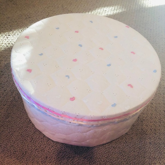CLOSET CLEAR OUT! DONATING SOON! ❤️ Handmade quilted round storage box ❤️ - Picture 2 of 12